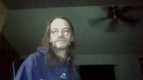 Snapshot of seeaaronscock chatting on November 5, 12:05 pm Aaron Guitar online show from November 5, 12:05 pm