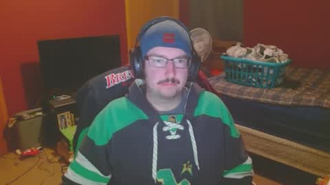 Snapshot of seek_1g chatting on December 23, 3:07 am seek_1g online show from December 23, 3:07 am