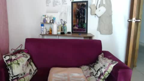 Snapshot of seleena_01 chatting on January 28, 11:17 pm seleena_01 online show from January 28, 11:17 pm