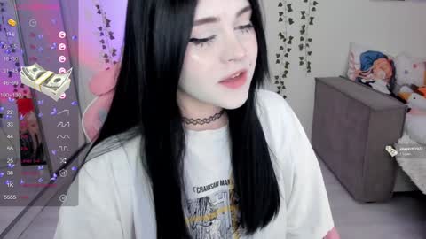 Snapshot of selena___cute chatting on January 20, 5:04 am Selena  online show from January 20, 5:04 am