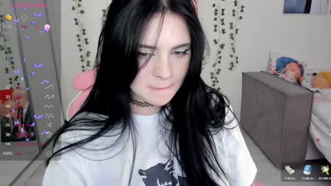 Snapshot of selena___cute chatting on January 27, 8:07 am Selena  online show from January 27, 8:07 am