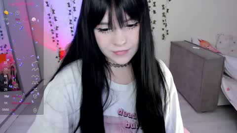 Snapshot of selena___cute chatting on March 4, 5:11 am Selena  online show from March 4, 5:11 am