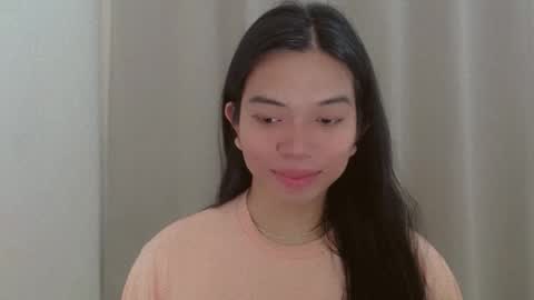 Snapshot of selena_fuckdoll chatting on December 12, 11:58 pm Selena online show from December 12, 11:58 pm