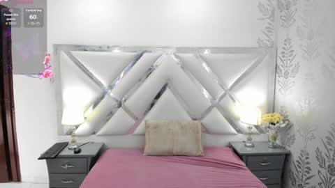 Selena reyess online show from October 6, 7:44 pm