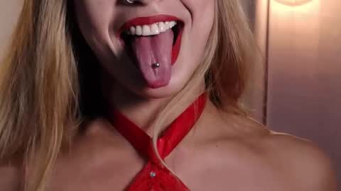 SelenaRossi online show from March 9, 11:25 am