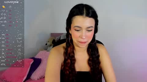 Snapshot of selene_e chatting on January 21, 2:11 am Karol. online show from January 21, 2:11 am