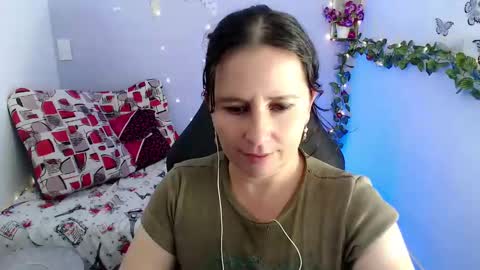 selene online show from January 20, 9:01 pm