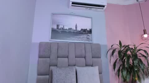 Selene online show from January 18, 9:07 pm