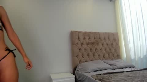 Selene online show from September 10, 1:00 pm