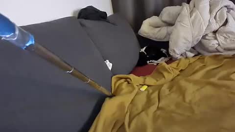 Snapshot of selfiepicdump chatting on December 17, 2:55 am Julian Kinky Bi-guy online show from December 17, 2:55 am