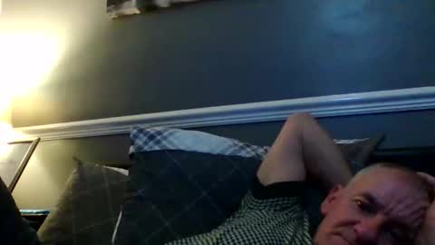 Snapshot of selfsucker28772 chatting on November 16, 9:53 pm selfsucker28772 online show from November 16, 9:53 pm