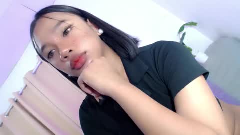 Snapshot of selfsuckercum69 chatting on December 2, 3:07 pm Jessy online show from December 2, 3:07 pm