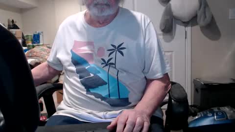 selkie2s online show from March 7, 9:06 am