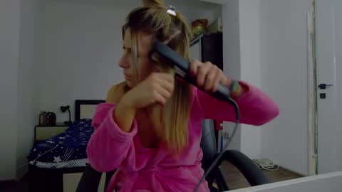 sellena_angel online show from December 5, 12:47 pm