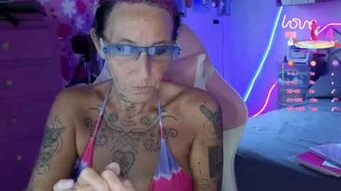 Snapshot of selvaggia_del_caribe chatting on May 14, 6:58 pm Selvaggia Del Caribe online show from May 14, 6:58 pm