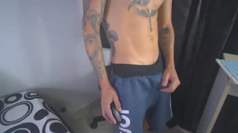 sem_alas online show from January 18, 12:24 am