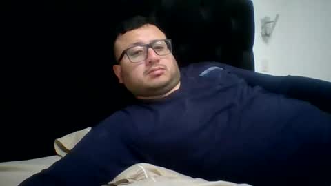 Snapshot of sementalpajero chatting on November 22, 6:12 am sementalpajero online show from November 22, 6:12 am