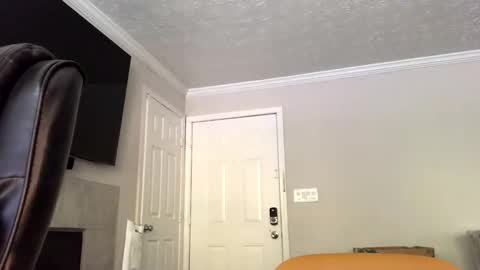 sencilloparati online show from October 14, 3:46 pm