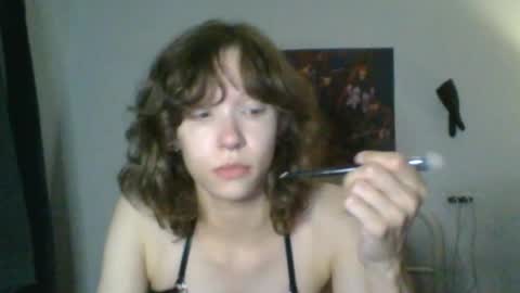 goddess esme  online show from September 19, 11:27 pm