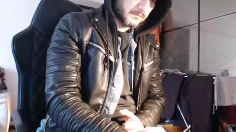 senorneby online show from March 2, 7:15 am