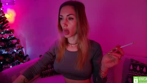 Snapshot of sensual_allexa chatting on December 15, 5:12 am Alexa --find me here online show from December 15, 5:12 am