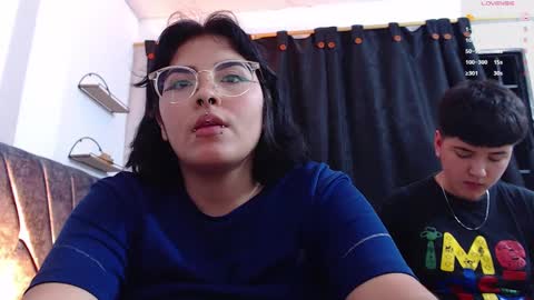 Camille and sophie online show from December 3, 4:36 am