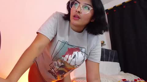 Camille and sophie online show from December 4, 1:47 am