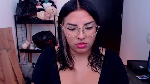 Camille and sophie online show from September 16, 2:40 pm