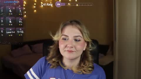 Snapshot of sensual_girrrl chatting on January 19, 11:10 pm Ilona online show from January 19, 11:10 pm