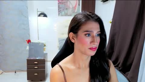 Snapshot of sensual_goergia chatting on October 24, 4:36 pm sensual_goergia online show from October 24, 4:36 pm