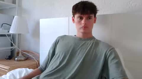 Cam online show from April 8, 8:42 pm