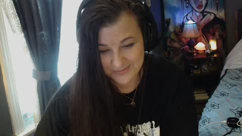 Snapshot of sentfrmheaven chatting on January 1, 4:07 pm Tara online show from January 1, 4:07 pm