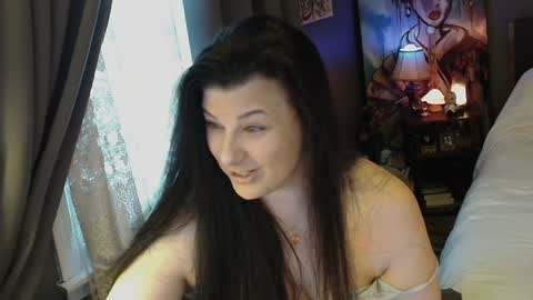 Snapshot of sentfrmheaven chatting on January 9, 1:24 pm Tara online show from January 9, 1:24 pm