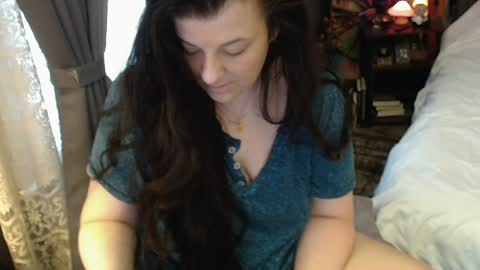 Snapshot of sentfrmheaven chatting on February 5, 1:33 pm Tara online show from February 5, 1:33 pm