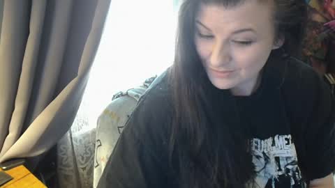 Snapshot of sentfrmheaven chatting on March 5, 4:24 pm Tara online show from March 5, 4:24 pm