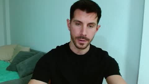 Snapshot of serafino94 chatting on February 8, 11:41 pm serafino94 online show from February 8, 11:41 pm