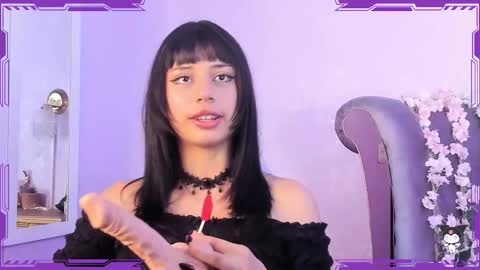 Snapshot of seren_bleck chatting on November 29, 2:47 am Seren Follow me online show from November 29, 2:47 am