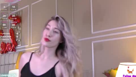 Serena online show from September 25, 11:03 am