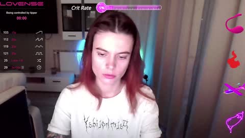 Snapshot of serenamilss chatting on December 20, 2:38 pm serenamilss online show from December 20, 2:38 pm