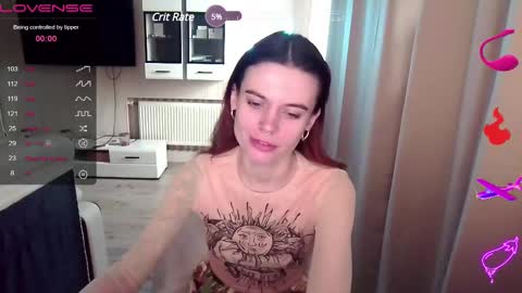Snapshot of serenamilss chatting on February 15, 10:55 am serenamilss online show from February 15, 10:55 am