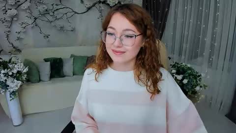 Ophelia online show from November 20, 4:29 pm