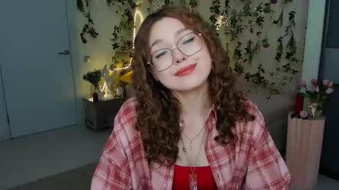 Ophelia online show from February 9, 4:11 pm