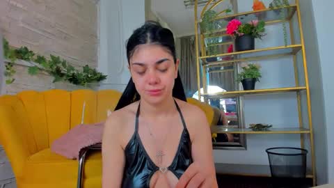 SerennaNoir online show from January 12, 5:56 am