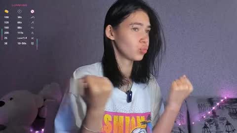 Snapshot of sergantt53 chatting on September 18, 3:08 am Ariana online show from September 18, 3:08 am