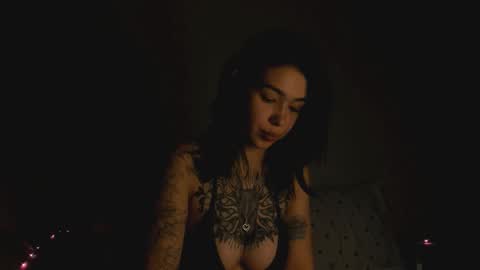 Snapshot of sergantt53 chatting on October 2, 4:08 am Ariana online show from October 2, 4:08 am