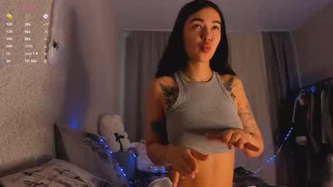 Snapshot of sergantt53 chatting on November 1, 2:02 am Ariana online show from November 1, 2:02 am