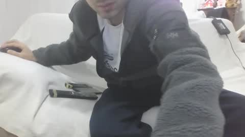 sero98313230 online show from February 17, 7:16 am