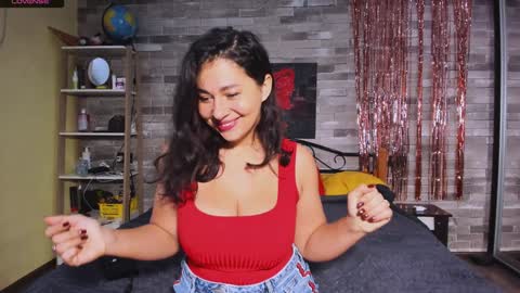 Snapshot of serpenttempter88 chatting on December 10, 6:44 am VIOLA online show from December 10, 6:44 am