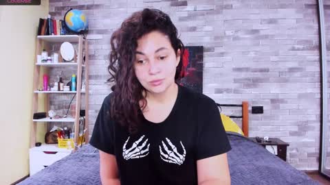 Snapshot of serpenttempter88 chatting on January 14, 7:59 am VIOLA online show from January 14, 7:59 am