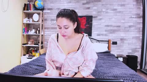 Snapshot of serpenttempter88 chatting on January 19, 5:48 am VIOLA online show from January 19, 5:48 am